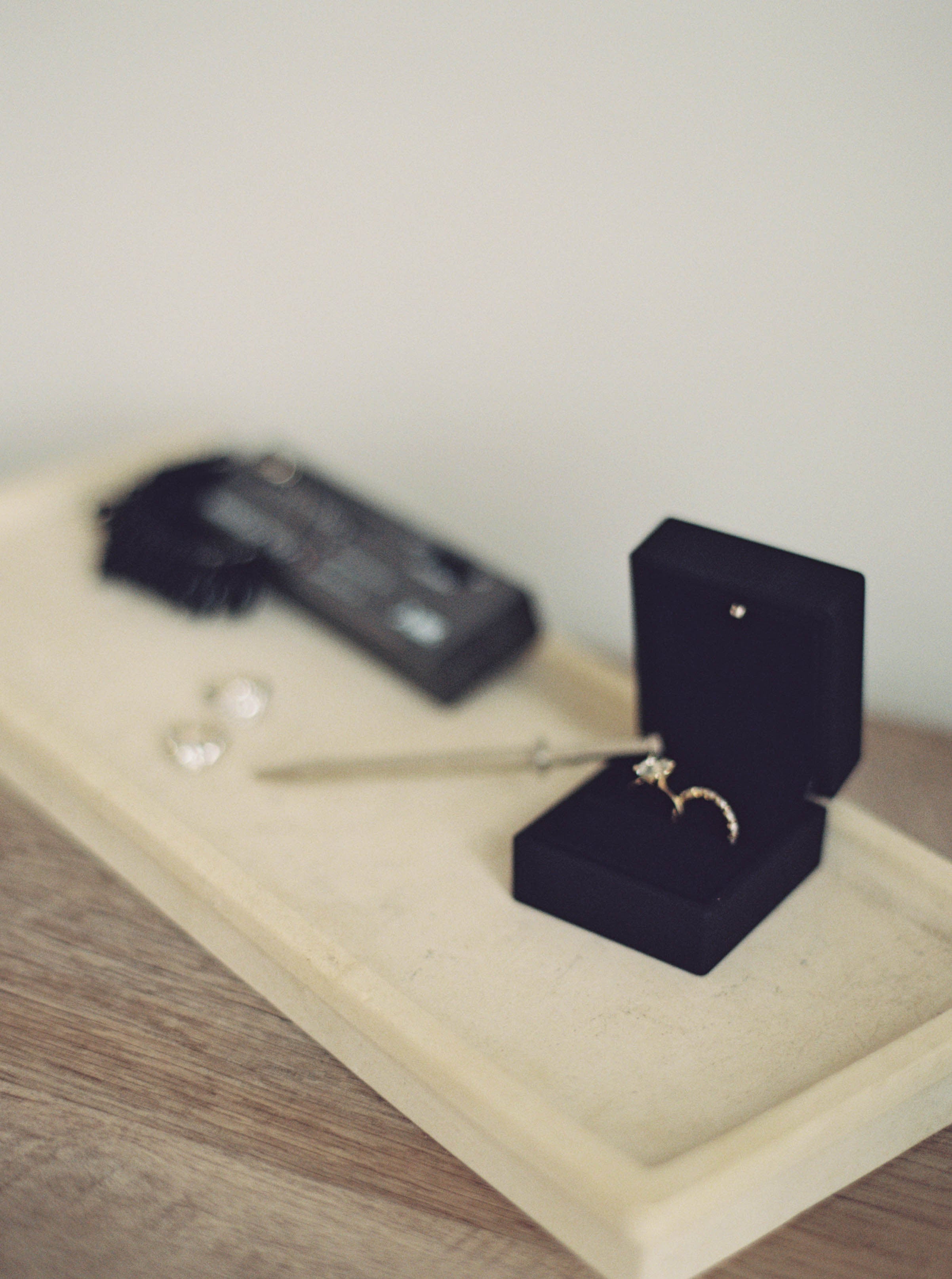 customization unleashed: how lab-grown diamonds offer more personalization options at charleston engagement rings