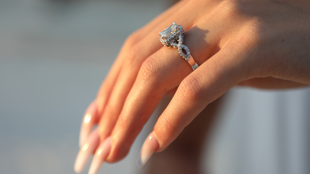 moissanite vs diamonds understanding the differences for your engagem