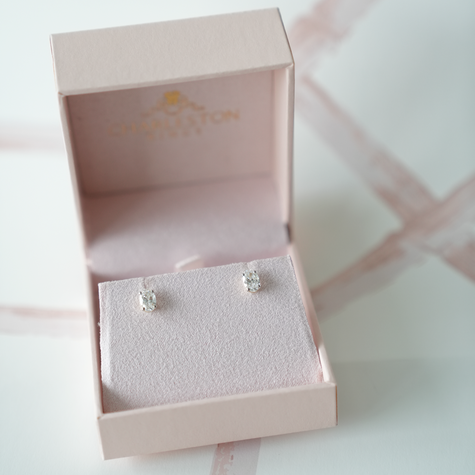 Classic Studs- Oval